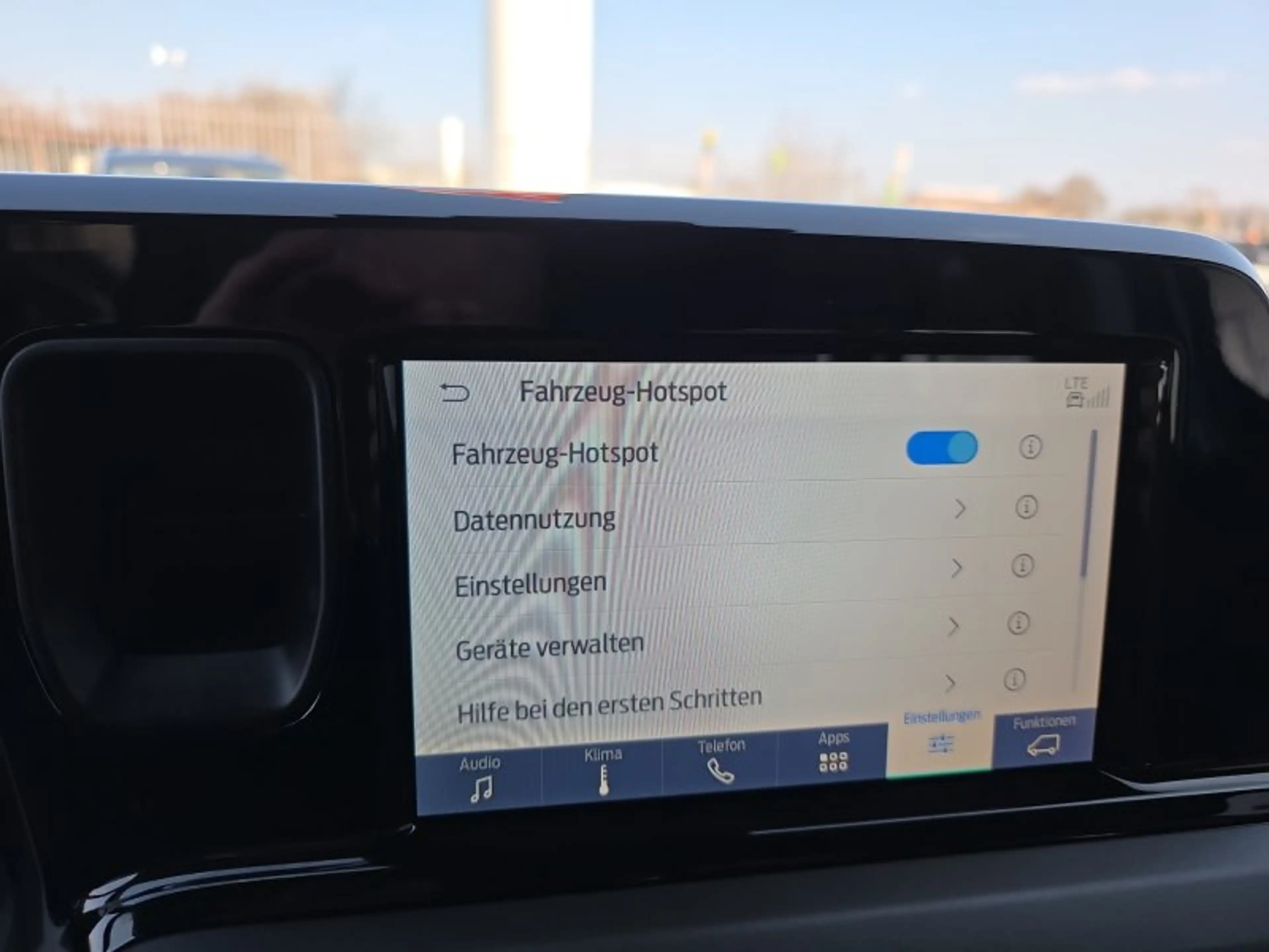 Ford Tourneo Courier 1.0 125PS 16*Alu/Kamera/Temp/Klimaaut. — photo 37