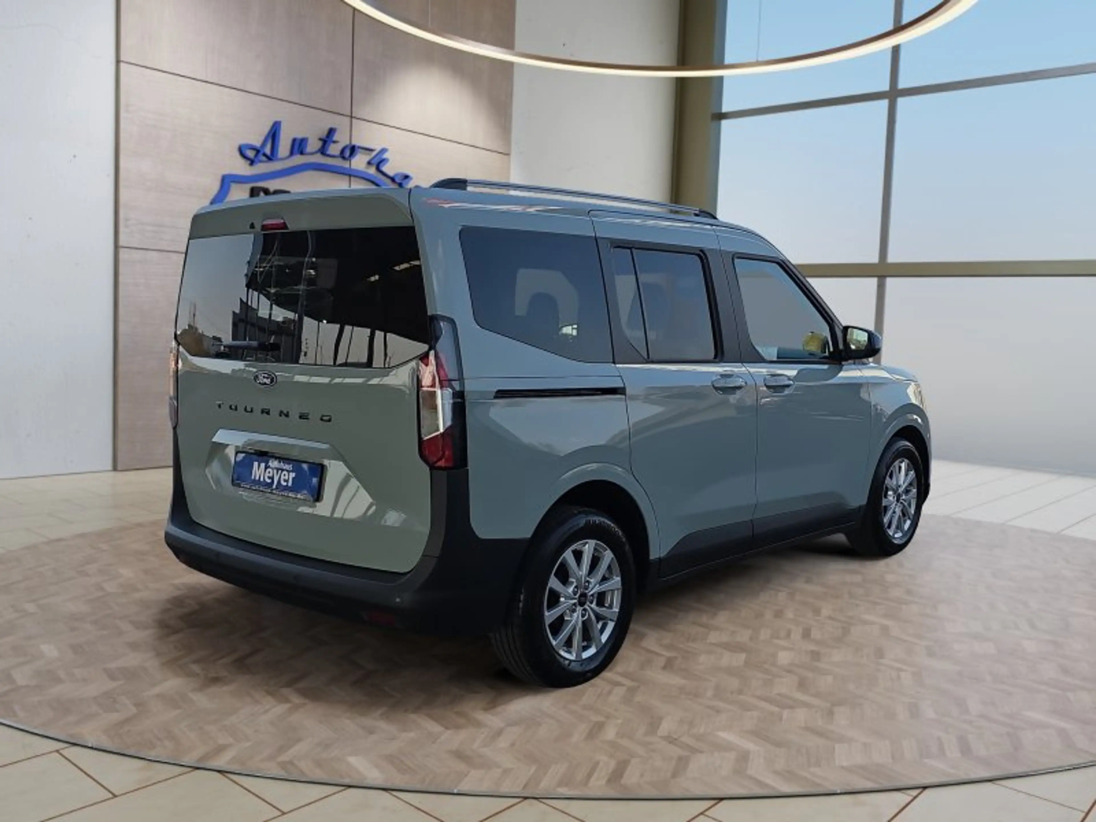 Ford Tourneo Courier 1.0 125PS 16*Alu/Kamera/Temp/Klimaaut. — photo 5
