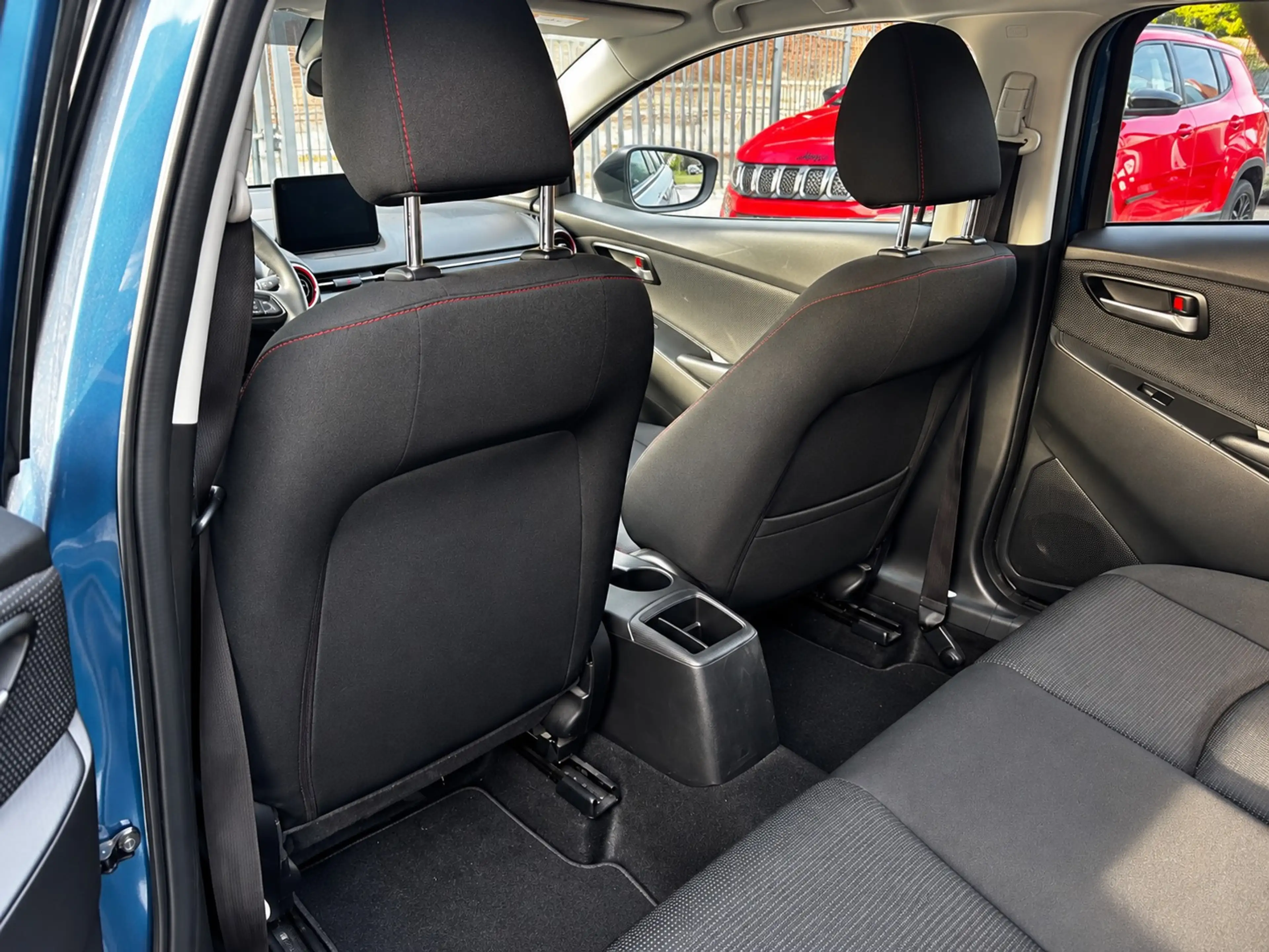 Mazda 2 HYBRIDE * SKYACTIV G * CAMÉRA * GARANTIE 12-36 MOIS — photo 11