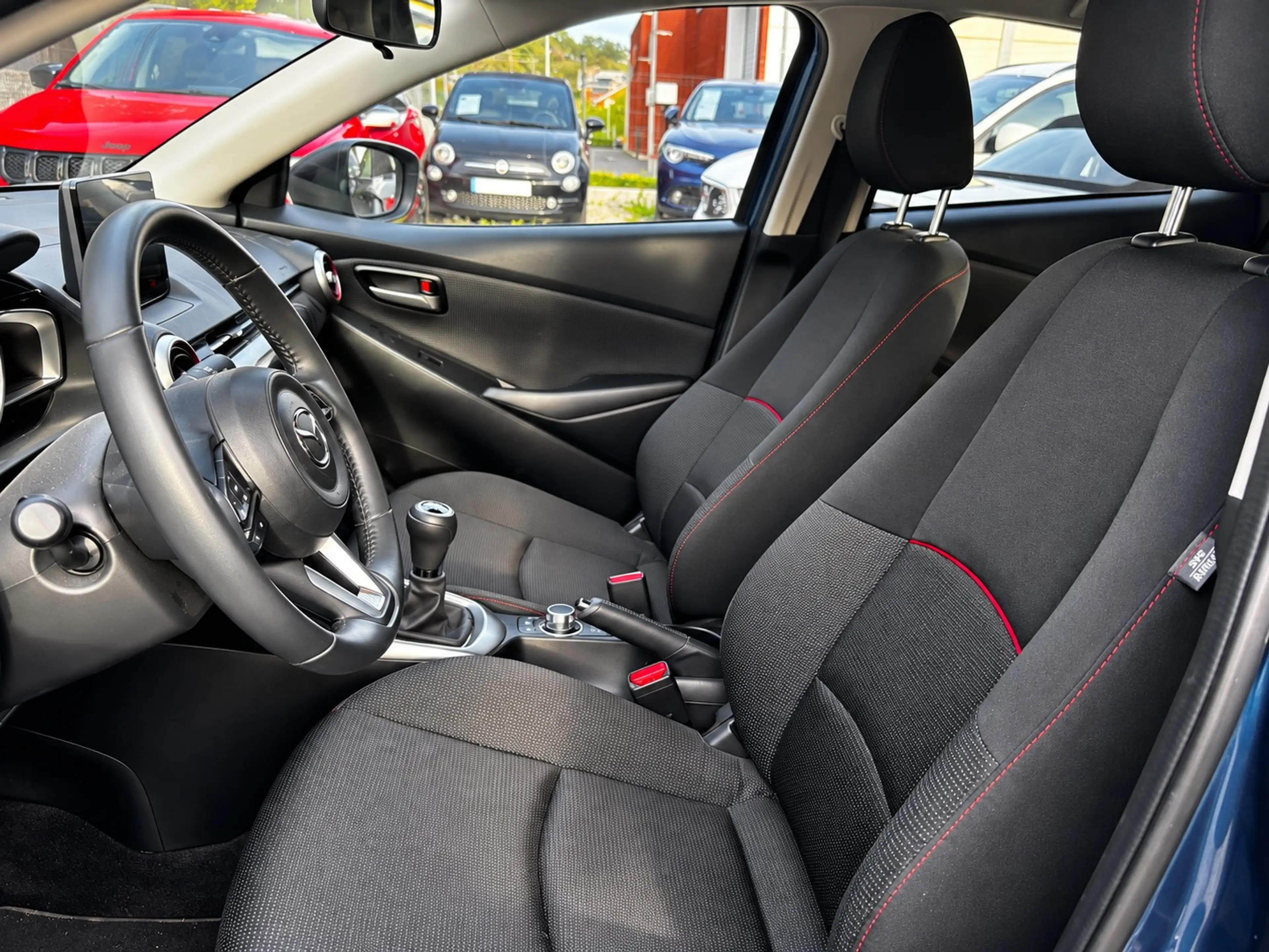 Mazda 2 HYBRIDE * SKYACTIV G * CAMÉRA * GARANTIE 12-36 MOIS — photo 10
