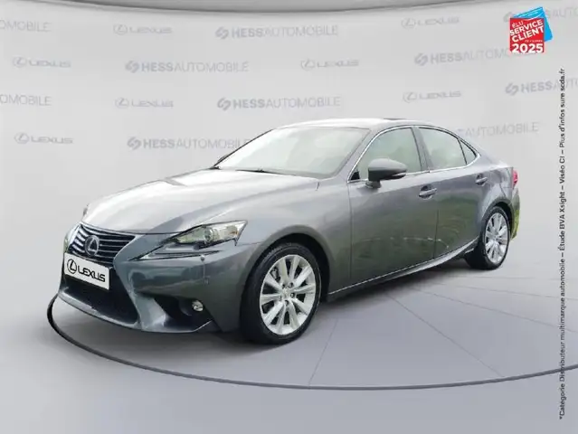 Lexus IS 300 300h Luxe