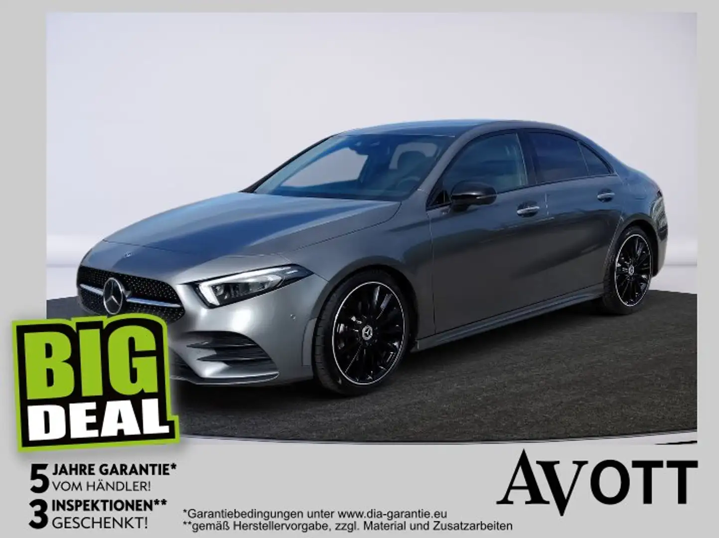 Mercedes-Benz A 180 d AMG-Line Night Grau - 1
