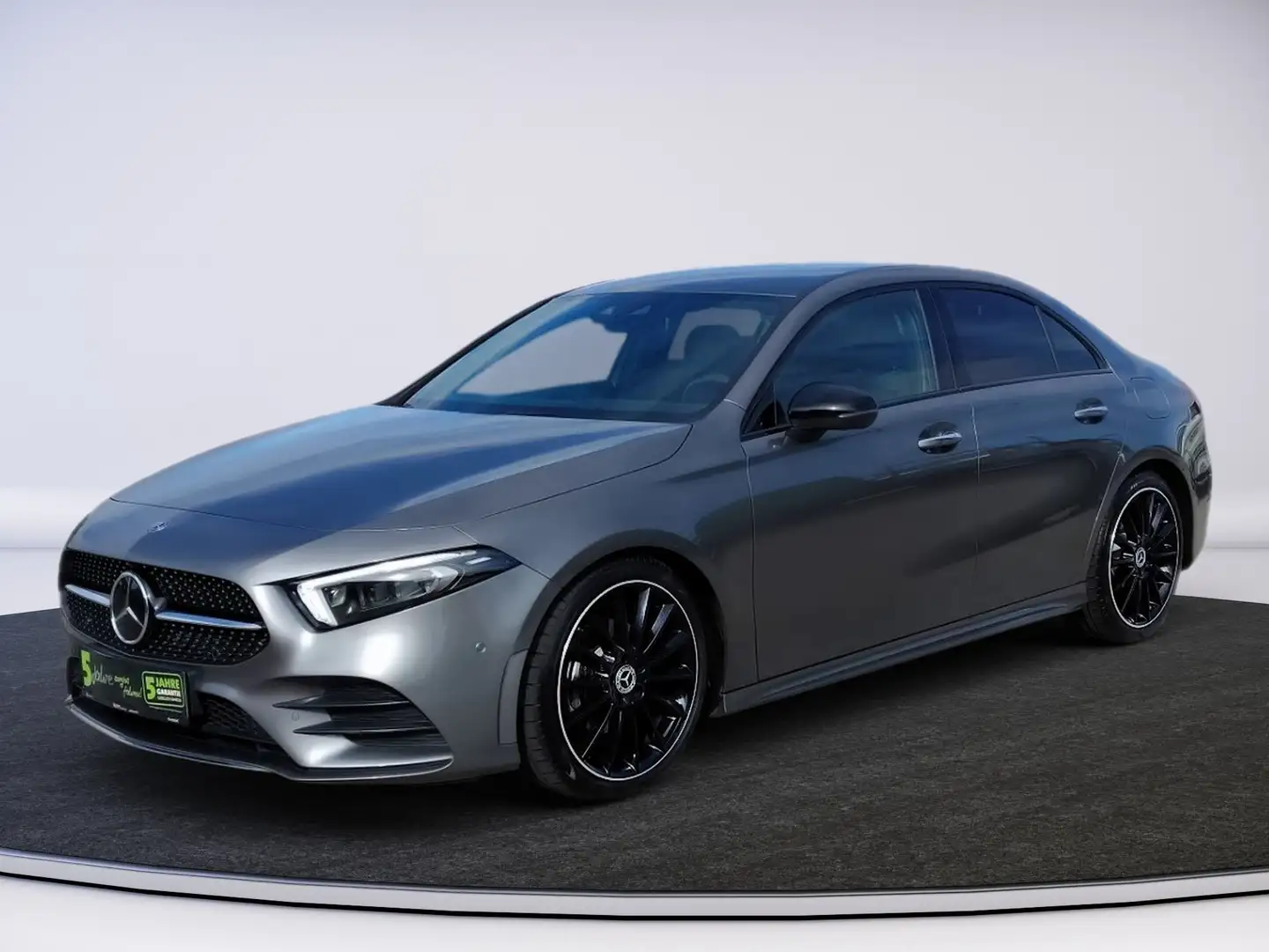 Mercedes-Benz A 180 d Lim Grau - 2