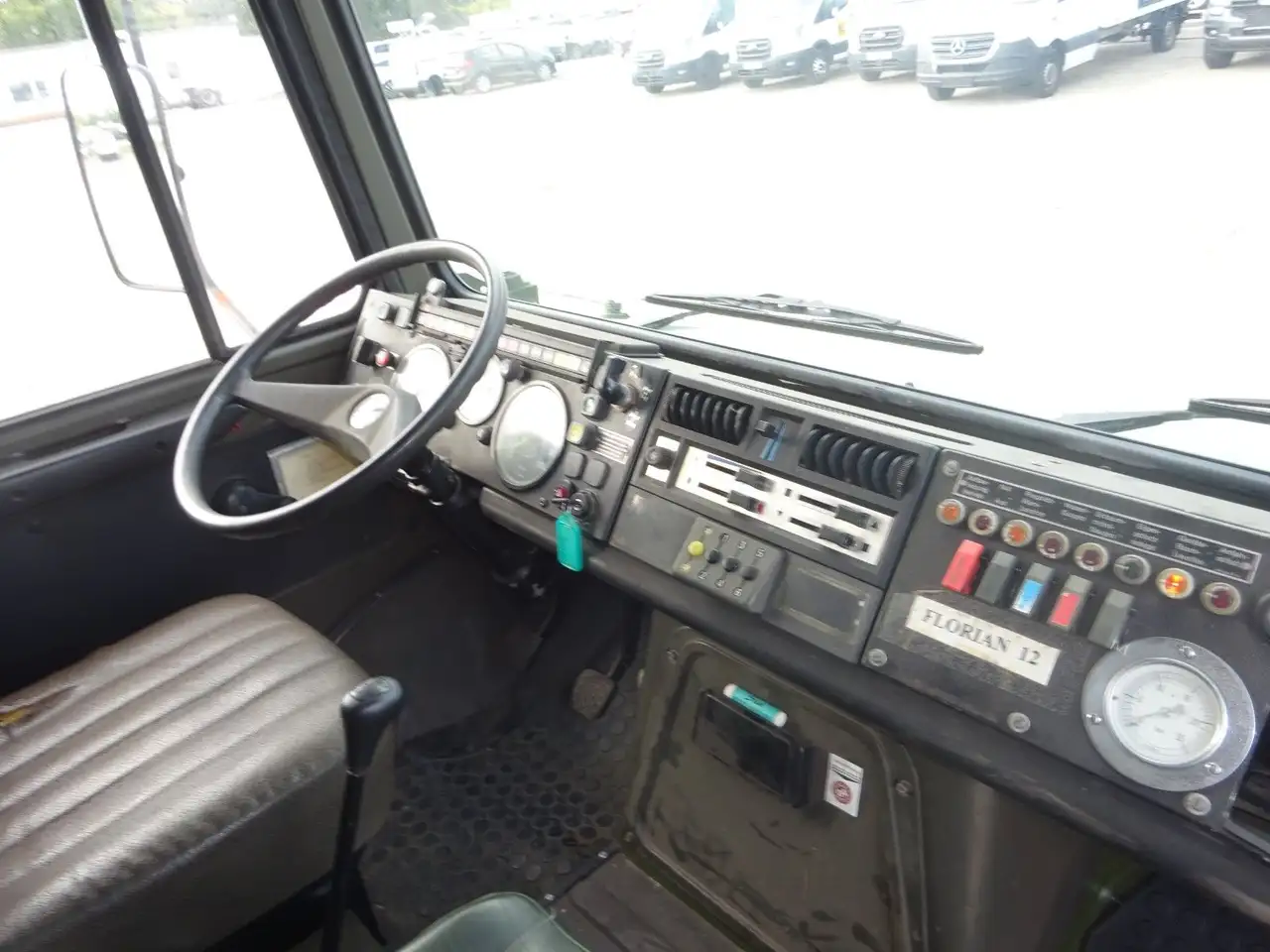 Unimog U1300L Feuerwehr Gerätewagen, foto 11