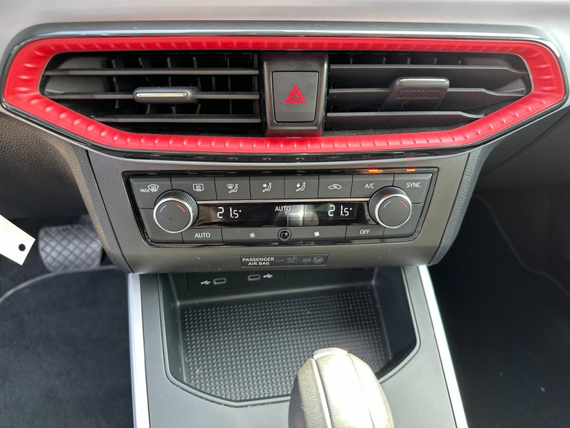SEAT Arona 1.0 TSi FR Aut. Navi.Camera Apple-CarPlay — photo 26