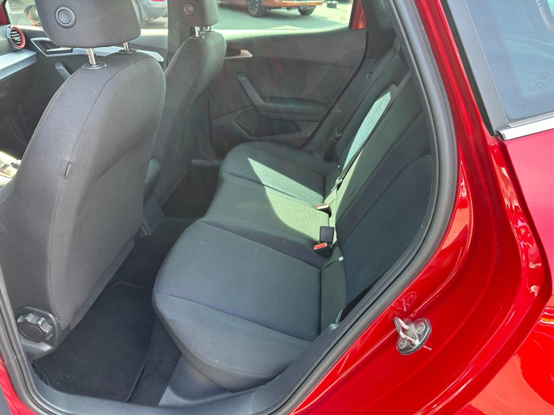 SEAT Arona 1.0 TSi FR Aut. Navi.Camera Apple-CarPlay — photo 34