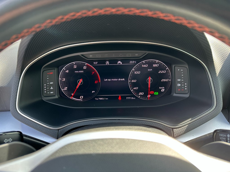 SEAT Arona 1.0 TSi FR Aut. Navi.Camera Apple-CarPlay — photo 17