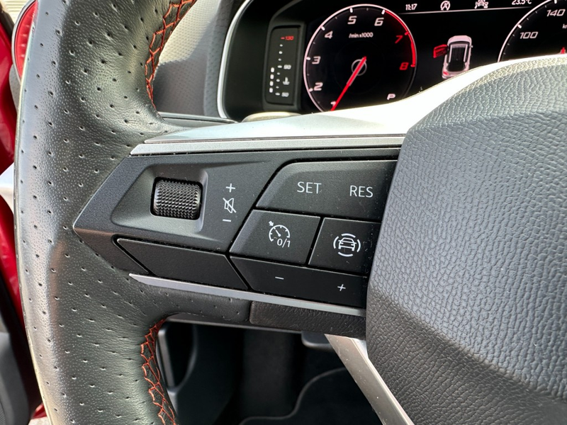 SEAT Arona 1.0 TSi FR Aut. Navi.Camera Apple-CarPlay — photo 21