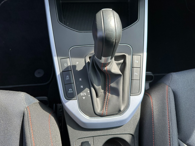 SEAT Arona 1.0 TSi FR Aut. Navi.Camera Apple-CarPlay — photo 24