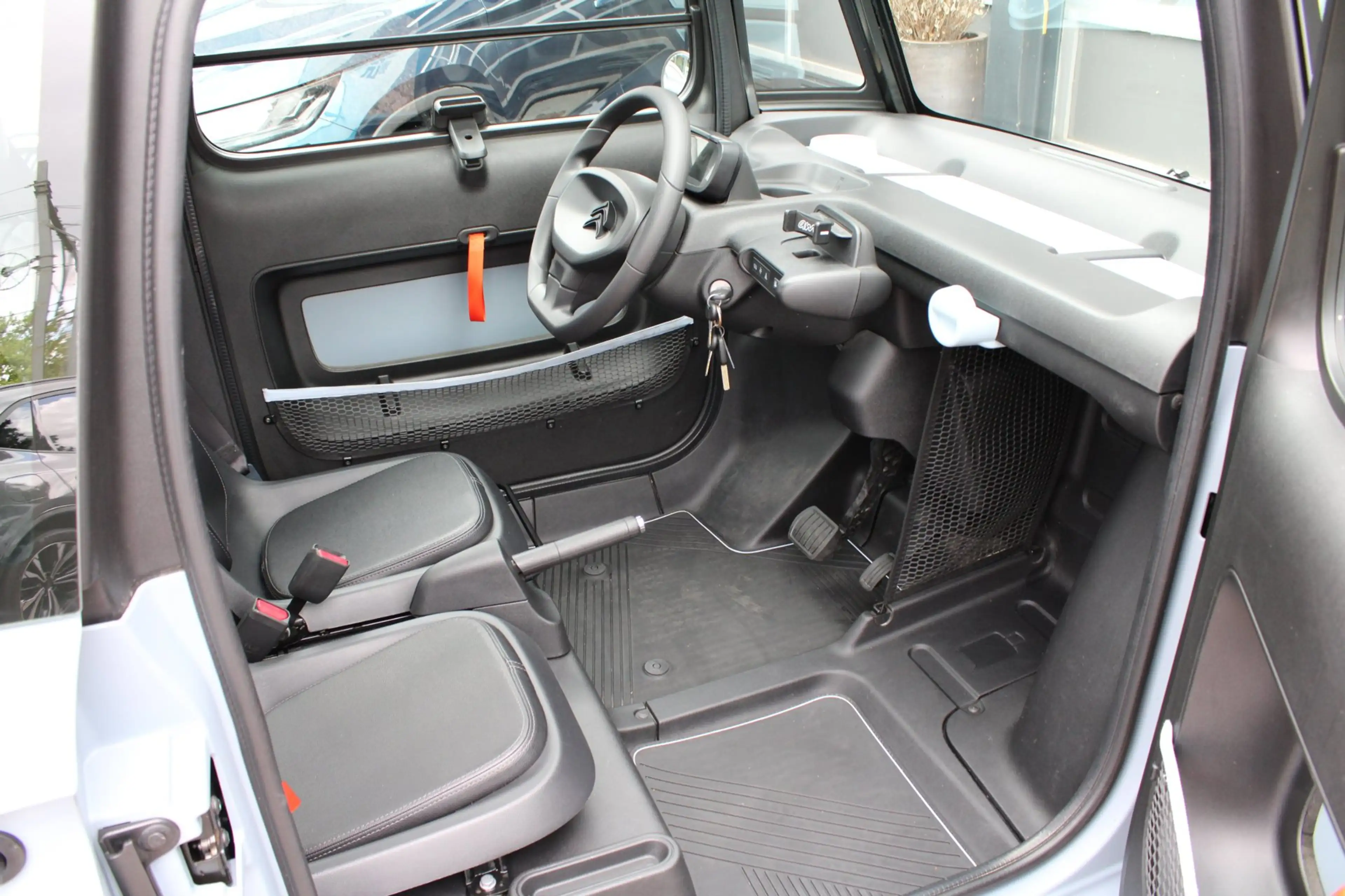 Citroen Ami Brommobiel MY Colour — photo 8