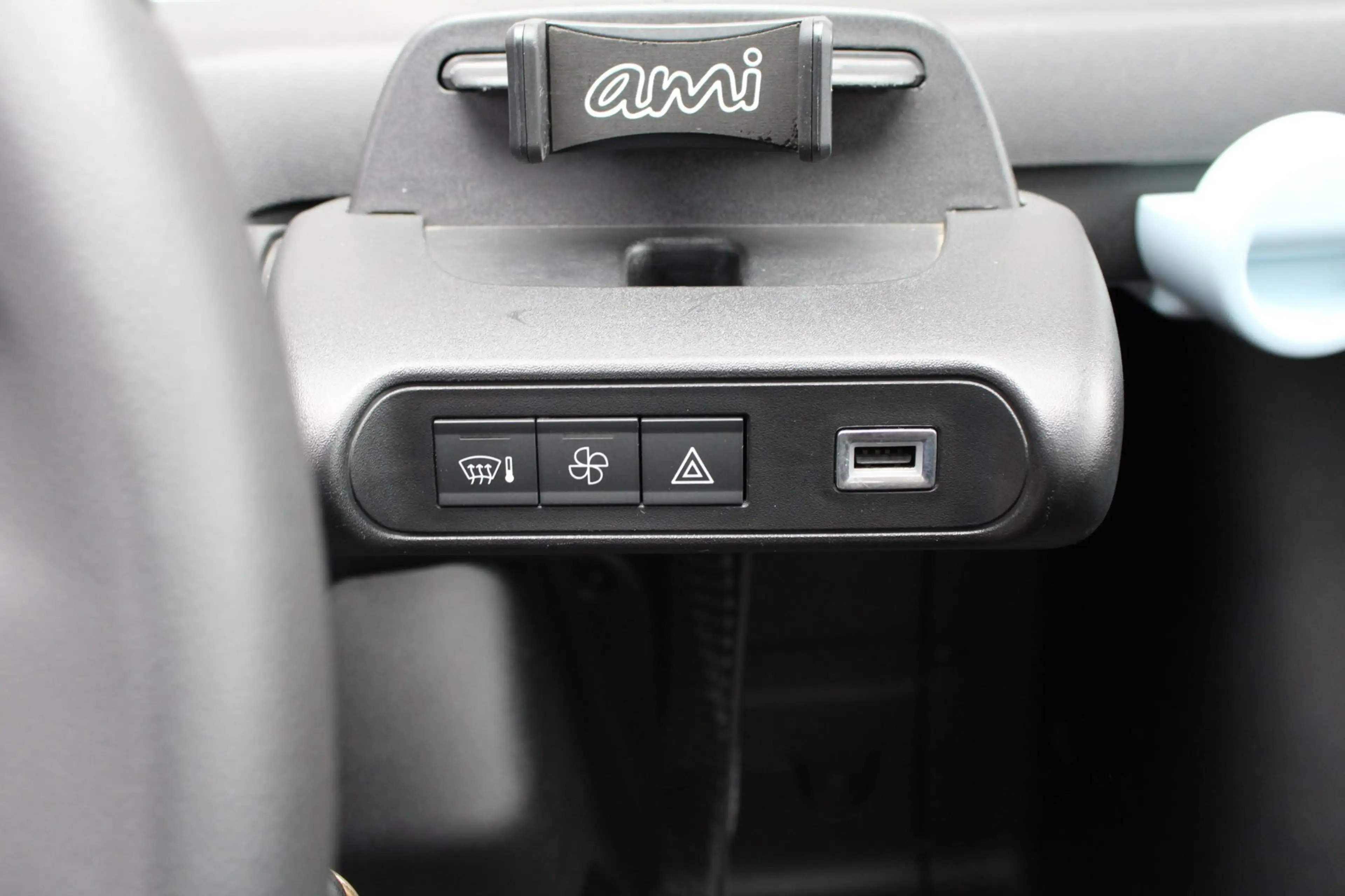 Citroen Ami Brommobiel MY Colour — photo 11