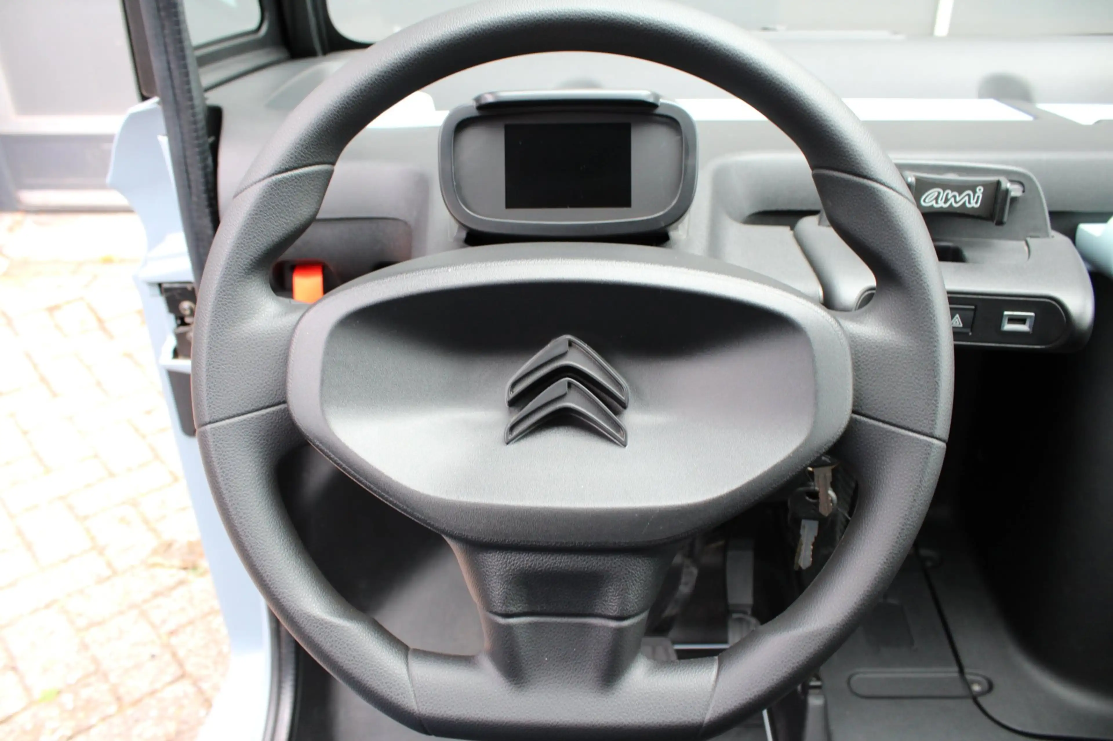 Citroen Ami Brommobiel MY Colour — photo 12