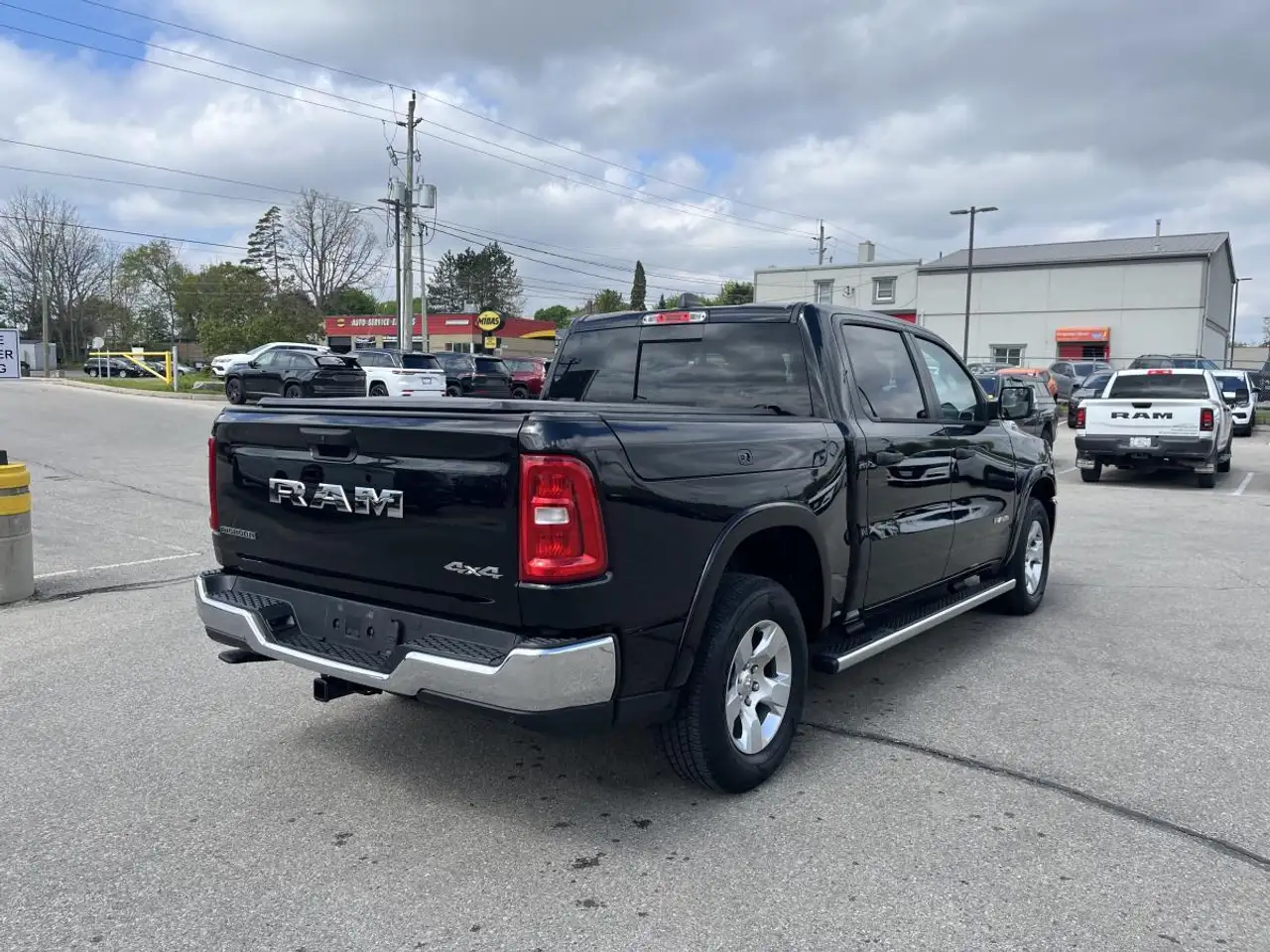 RAM 1500 снимка RAM 1500