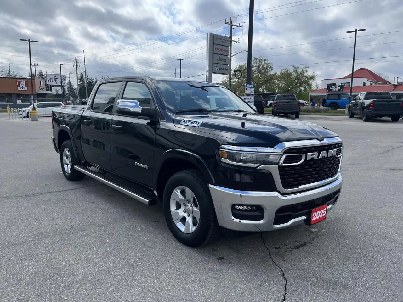 RAM 1500 снимка RAM 1500