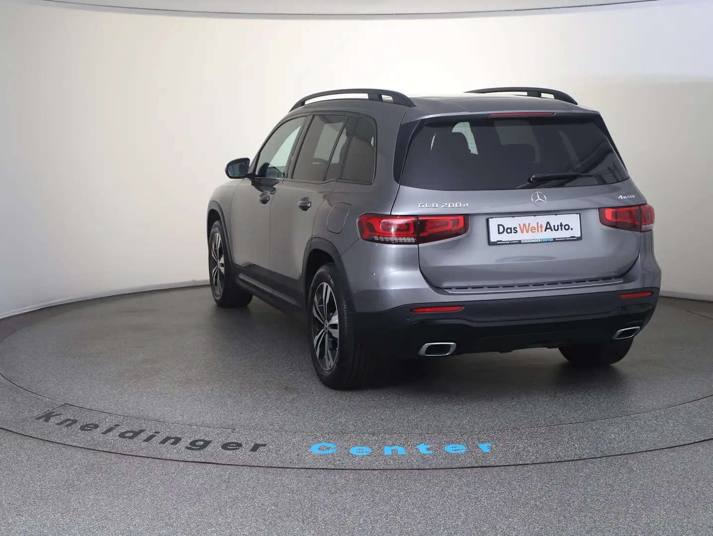 Mercedes-Benz GLB 180 180 d Aut. Grau - 2