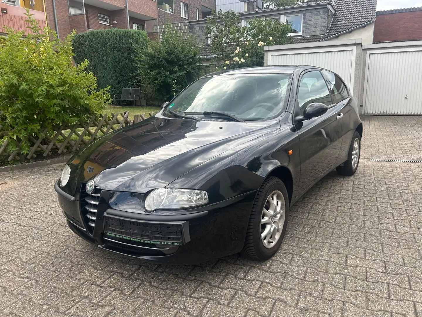Alfa Romeo 147 1.6 T.Spark ECO Distinctive, KUPPLUNG DEFEKT Negru - 1