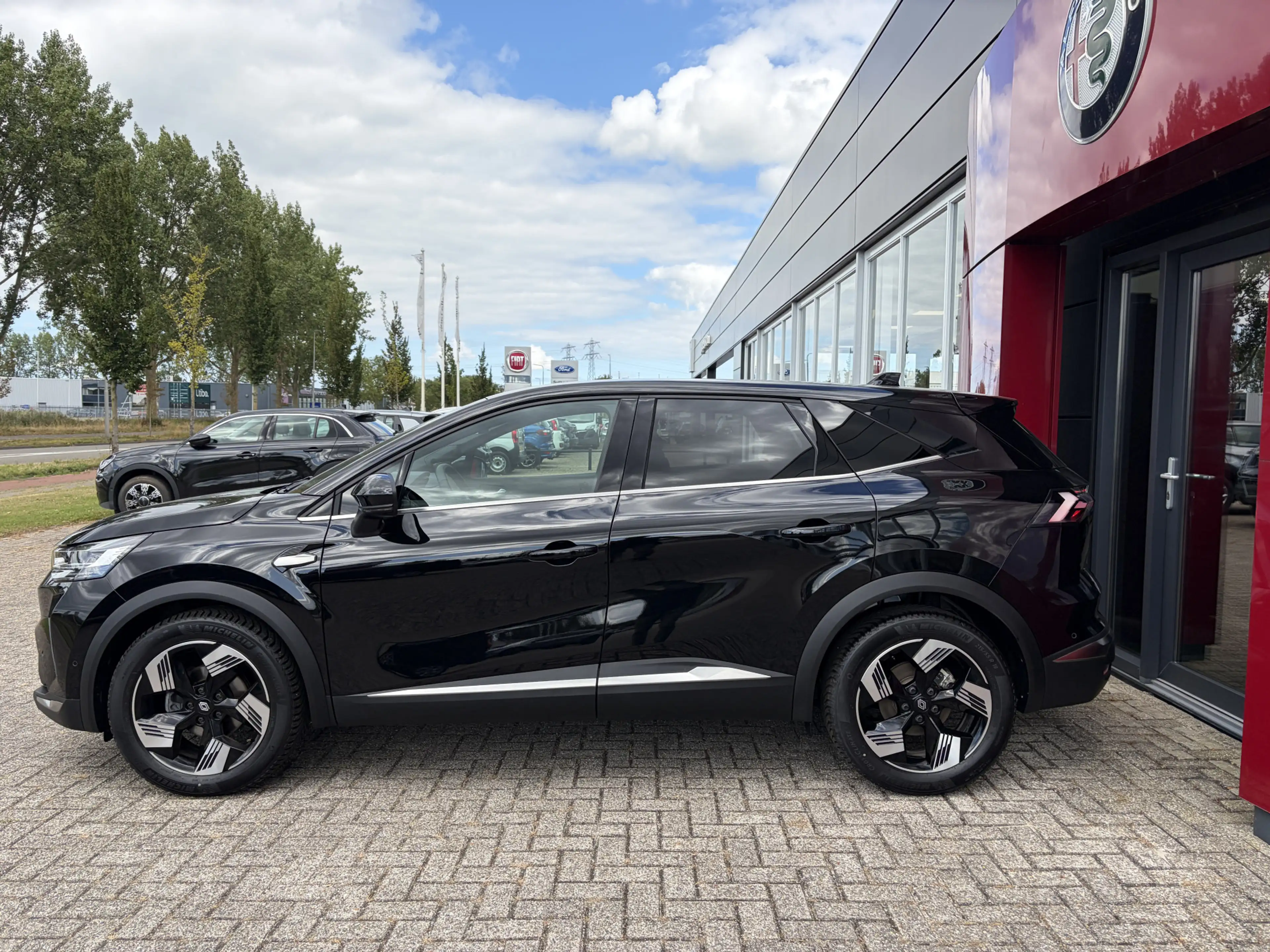 Renault Symbioz 1.3 mild hybrid 140 EDC techno Stuur en stoelverwa — photo 6