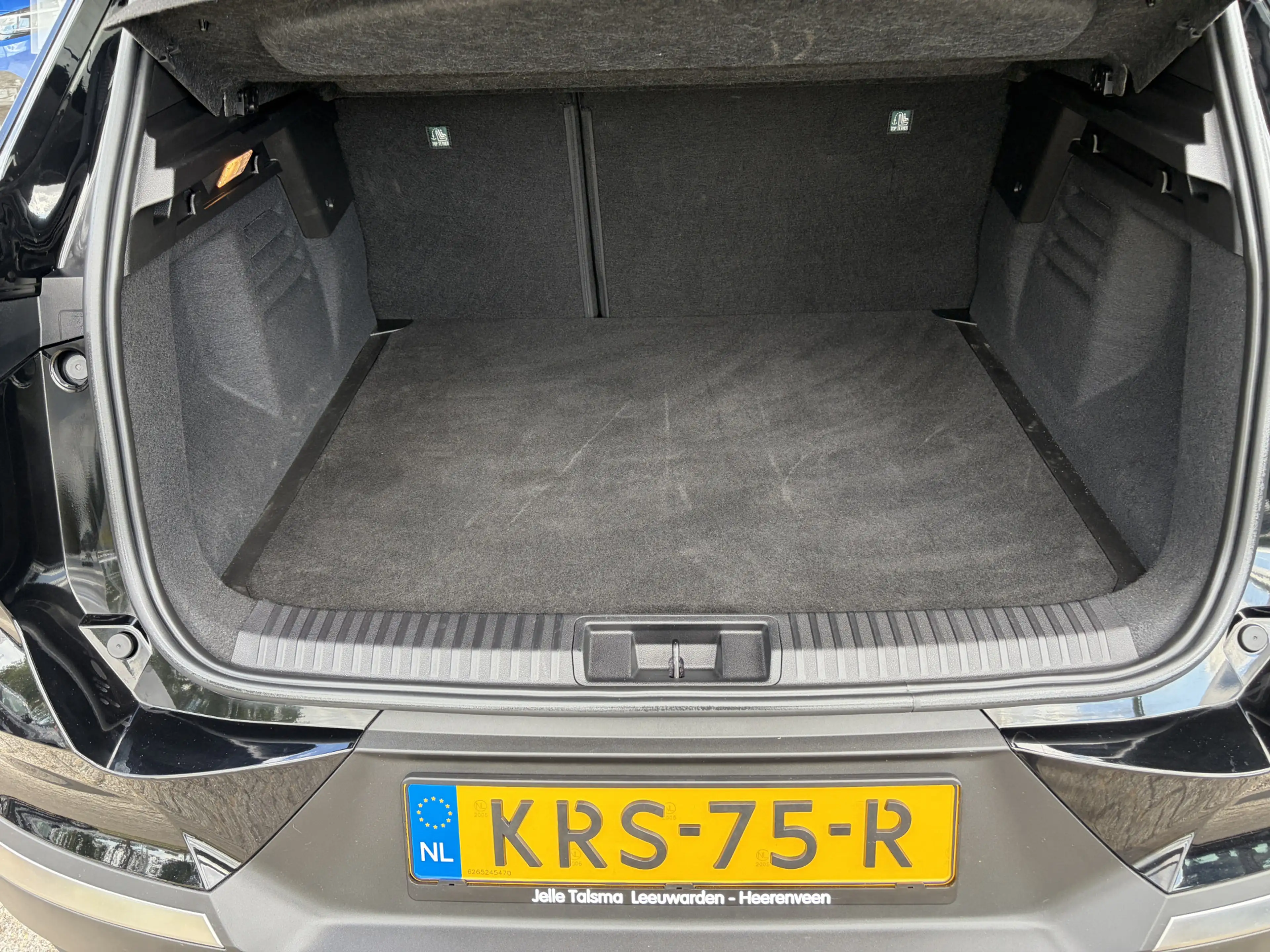 Renault Symbioz 1.3 mild hybrid 140 EDC techno Stuur en stoelverwa — photo 16