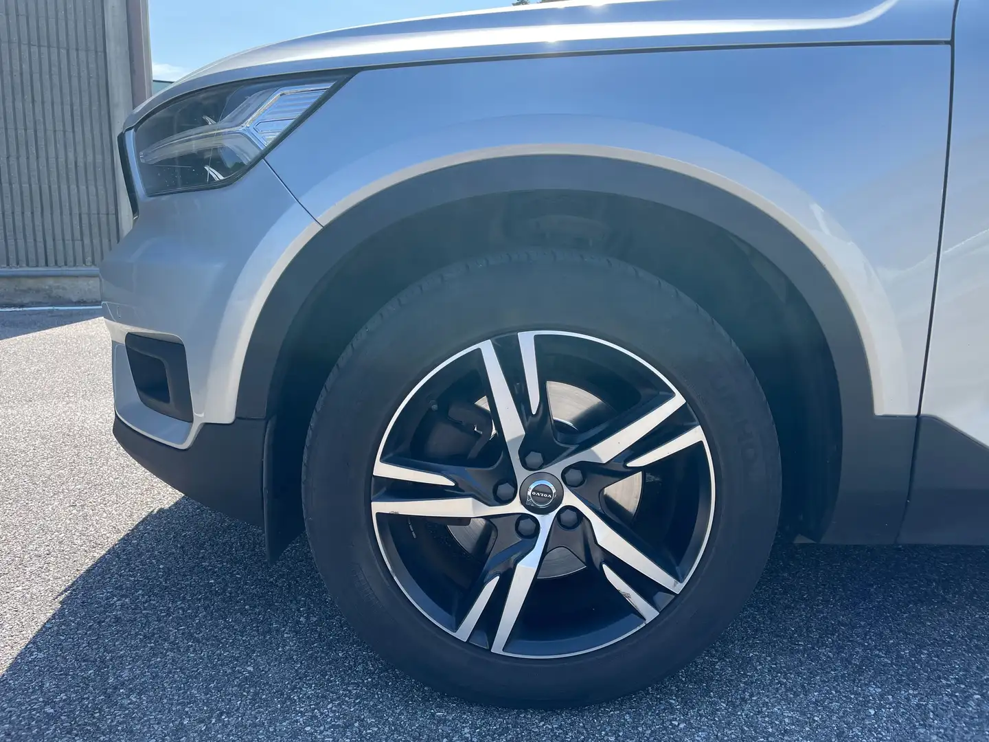 Volvo XC40 2.0 D3 R-design AWD geartronic my20 Argento - 2