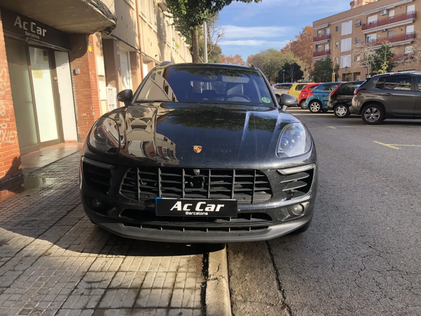 Porsche Macan Aut. Zwart - 2