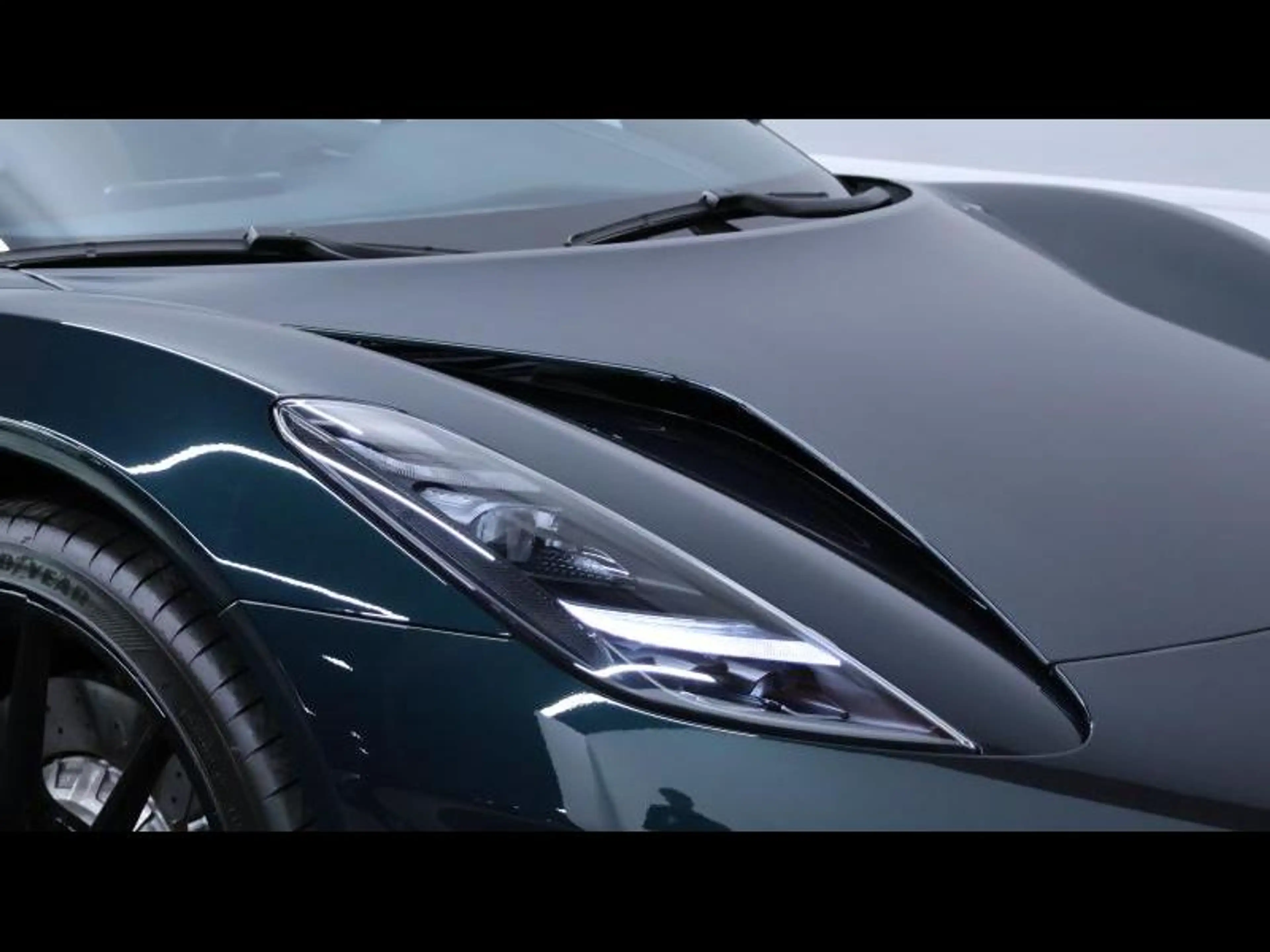 Lotus Emira 3.05 V6 405 First Edition — photo 7