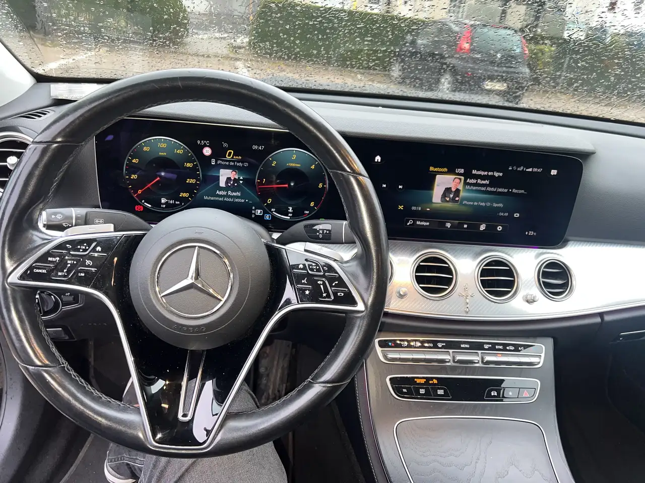 Mercedes-Benz E 200