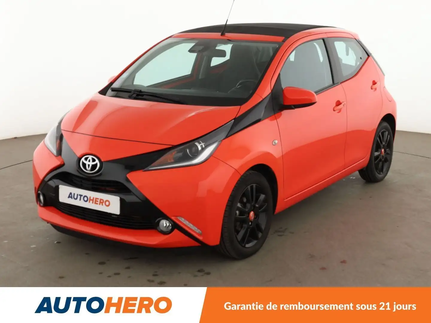 Toyota Aygo 1.0 VVT-i X-Wave Orange - 1