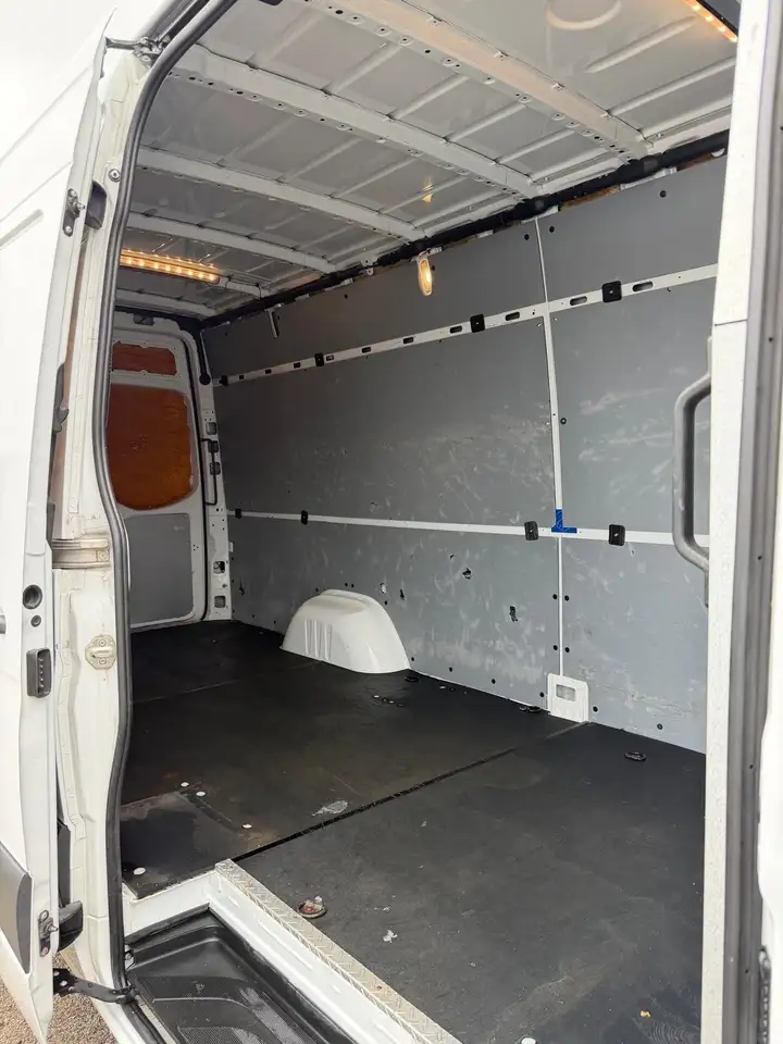 Mercedes-Benz Sprinter снимка Mercedes-Benz Sprinter