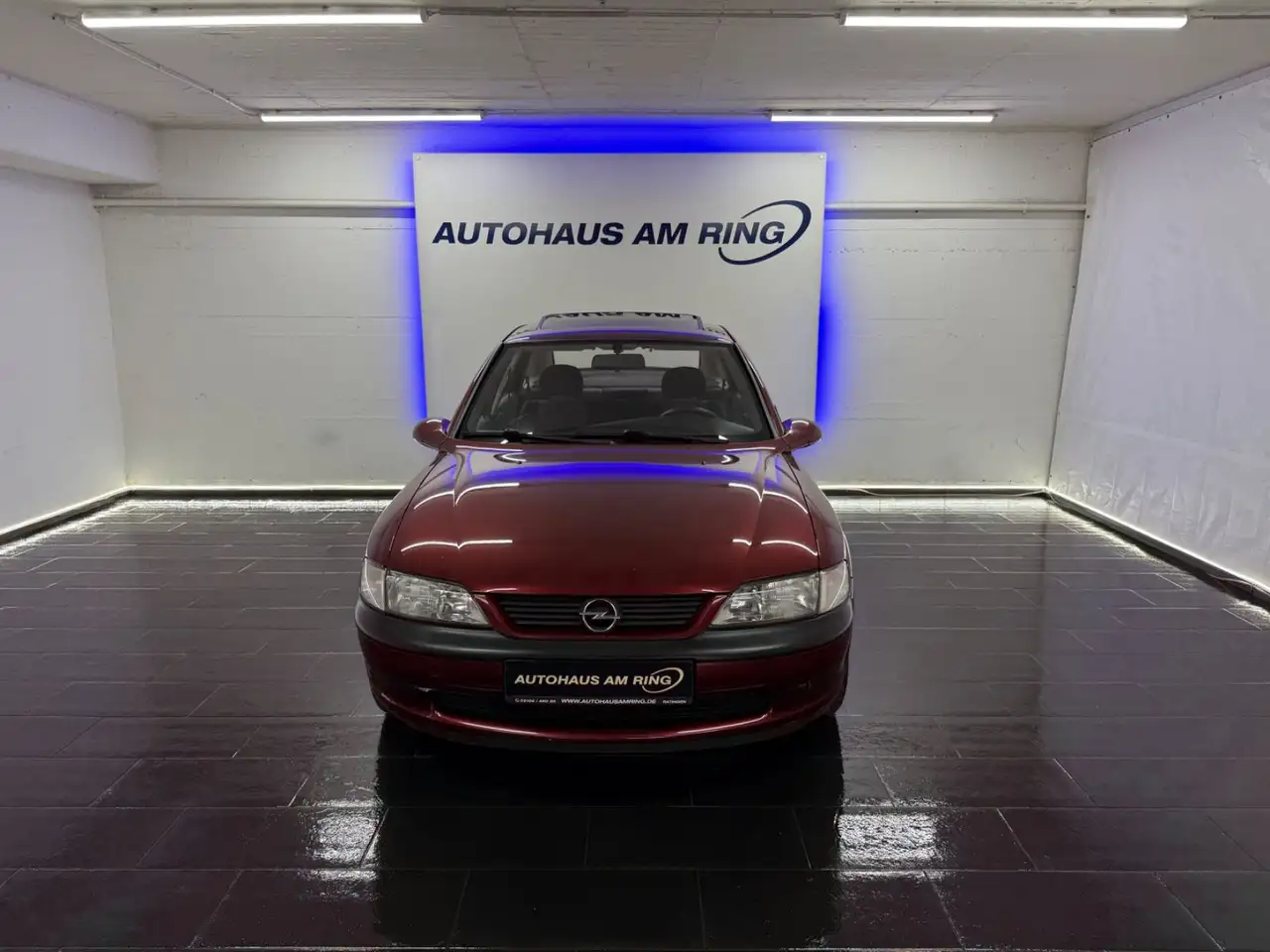 Opel Vectra B 1.6 16V Aut H-KENNZEICHEN AHK SHD 3.HND, foto 1