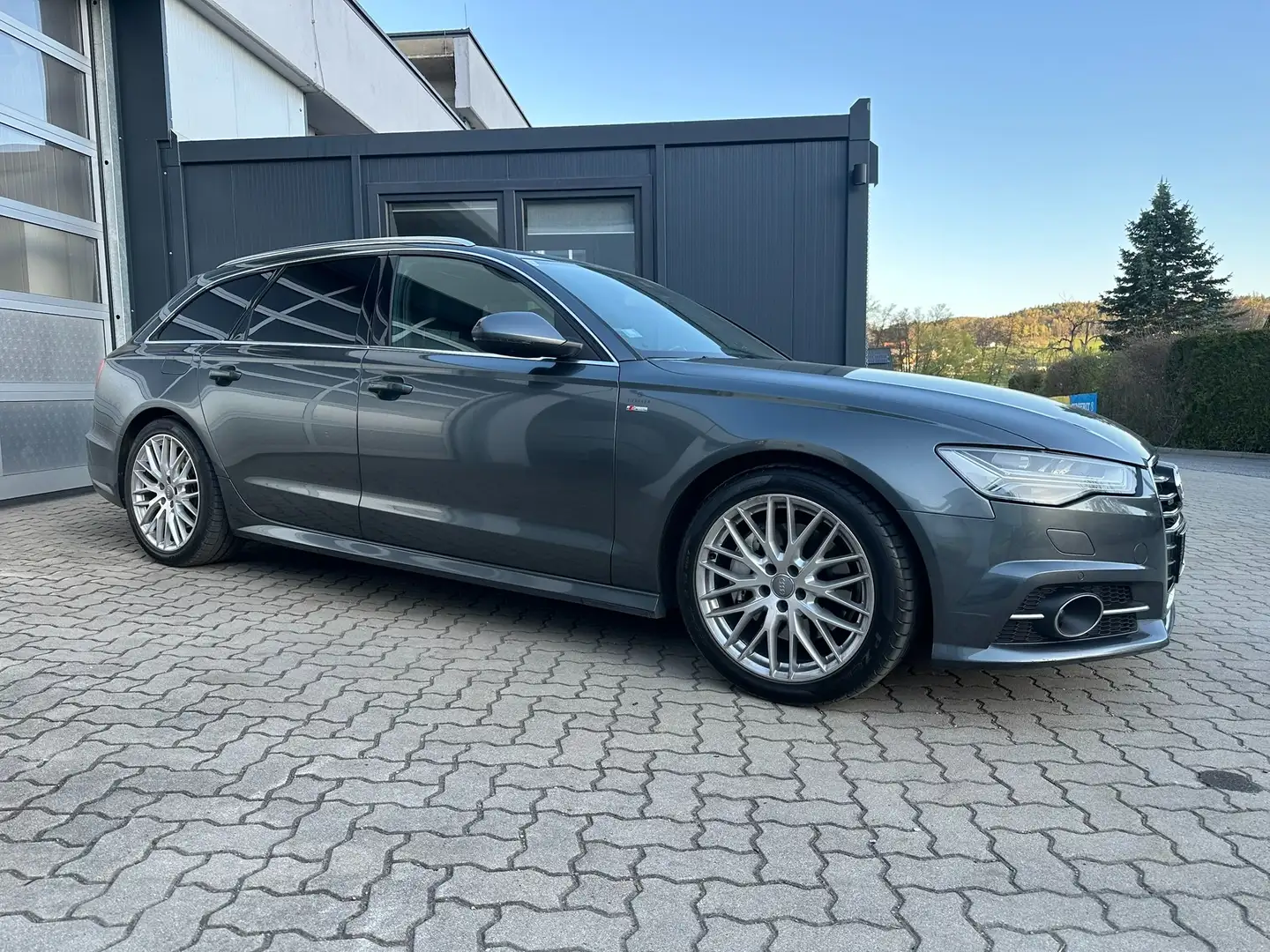 Audi A6 3.0 TDI clean diesel quattro Grau - 1