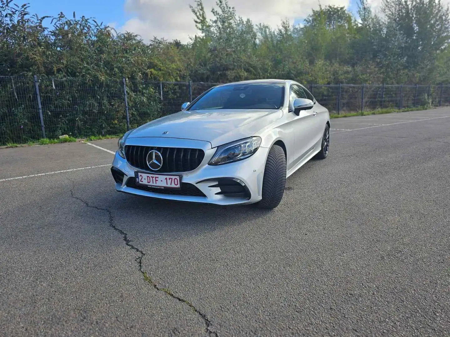 Mercedes-Benz C 200 Coupe C 200 MHE Grijs - 2