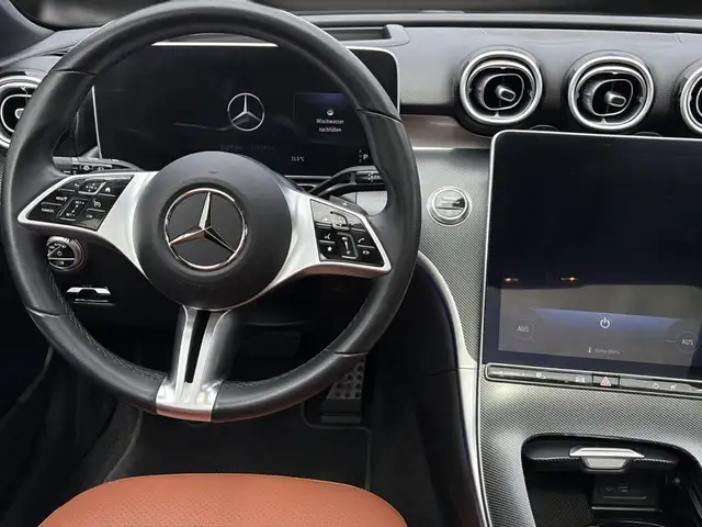 Mercedes-Benz C-Class view 15