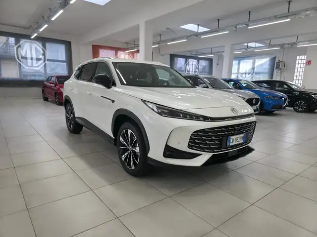 MG HS