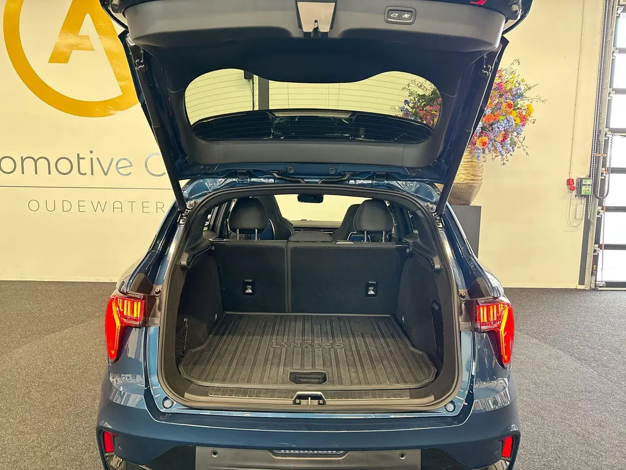 Lynk & Co 01 1.5 PHEV MY23 6,6 KWH PANO 360 CAMERA ACC, миниатюра 19