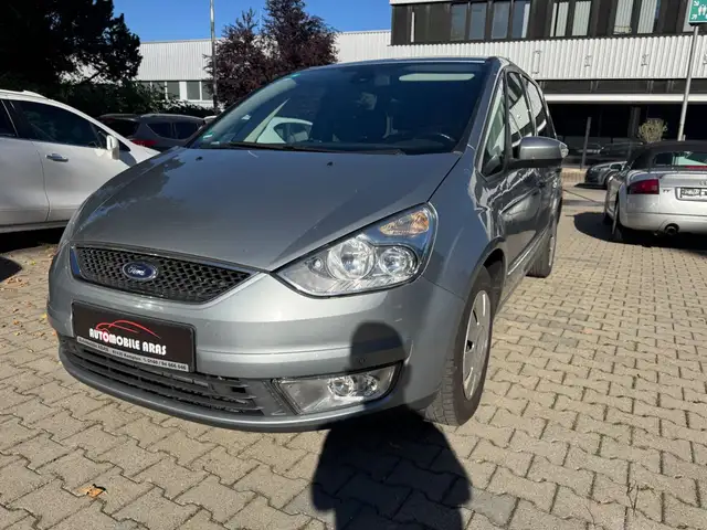 Ford Galaxy 2.0 TDCi KAT  Tüvneu 2 hand Sitzp7 103.kW
