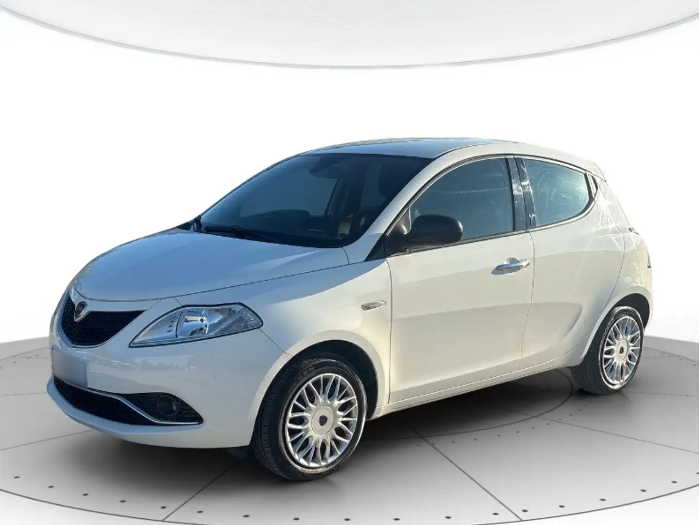 Lancia Ypsilon 1.2 Platinum 69cv Bianco - 1
