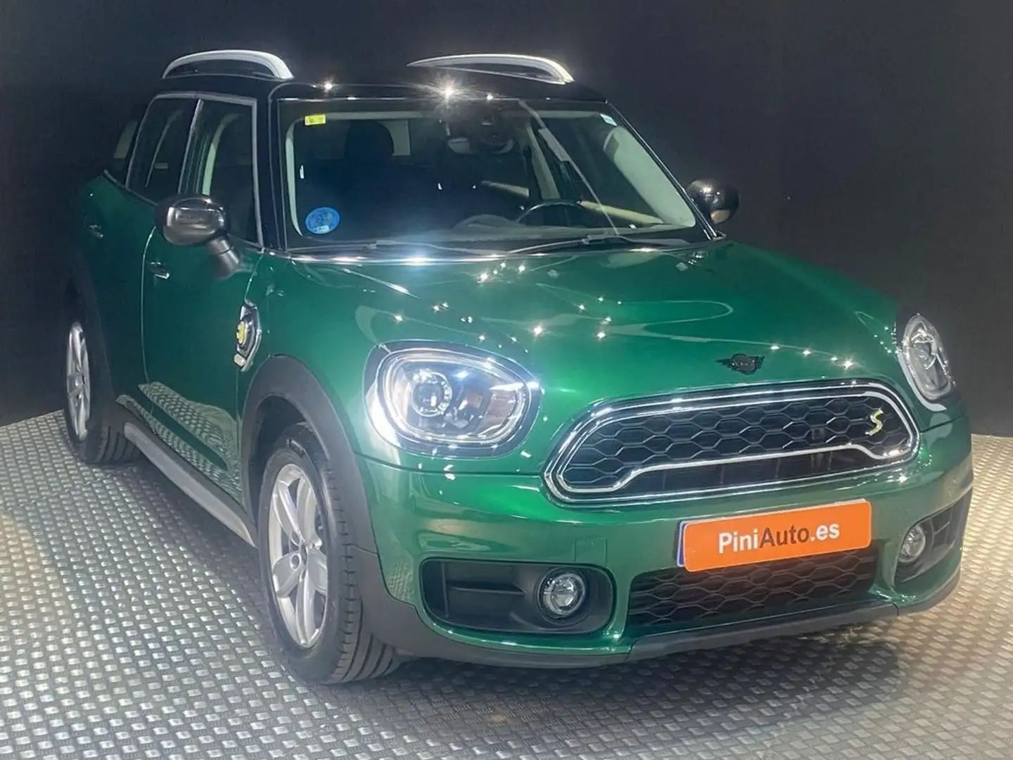 MINI Cooper S E ALL4 Verde - 2