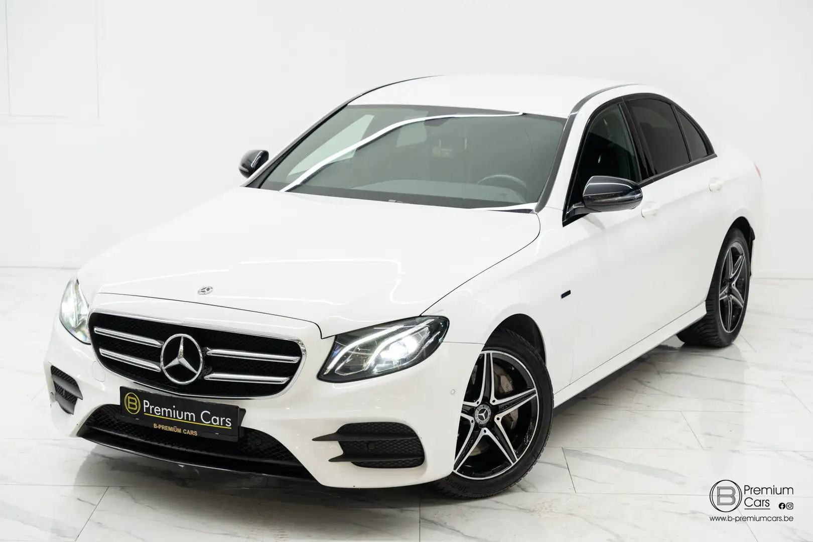 Mercedes-Benz E 300 de 9G-TRONIC AMG Line! Burmester, trekhaak, film! Bianco - 2
