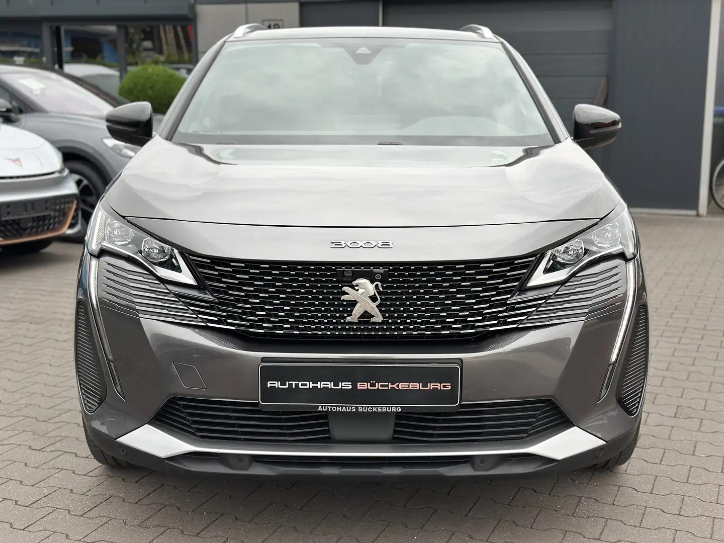 Peugeot 3008 1.6 PureTech 180 GT Gris - 2