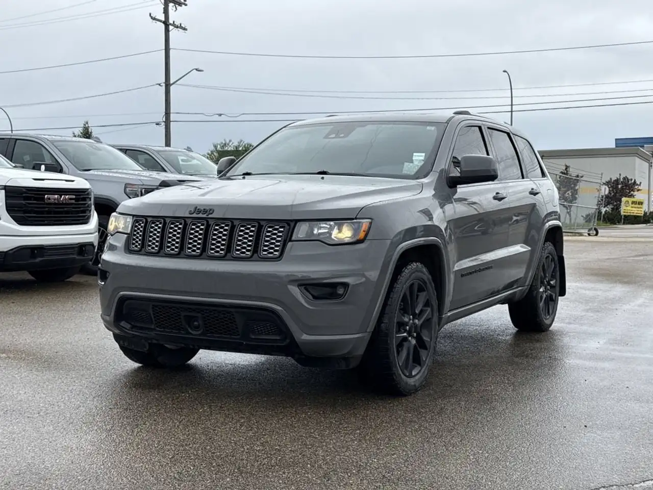 Jeep Grand Cherokee снимка Jeep Grand Cherokee