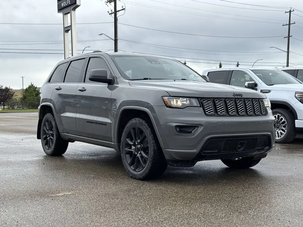 Jeep Grand Cherokee снимка Jeep Grand Cherokee