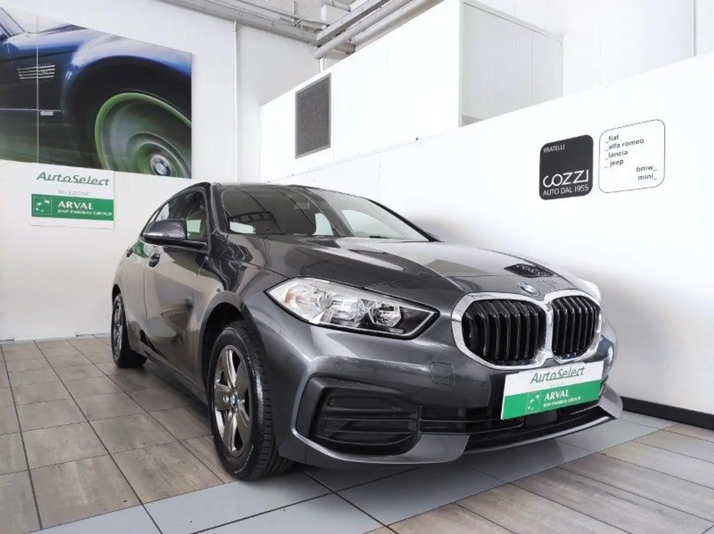 BMW 116 - 116d 5p. Business Advantage Grigio - 1
