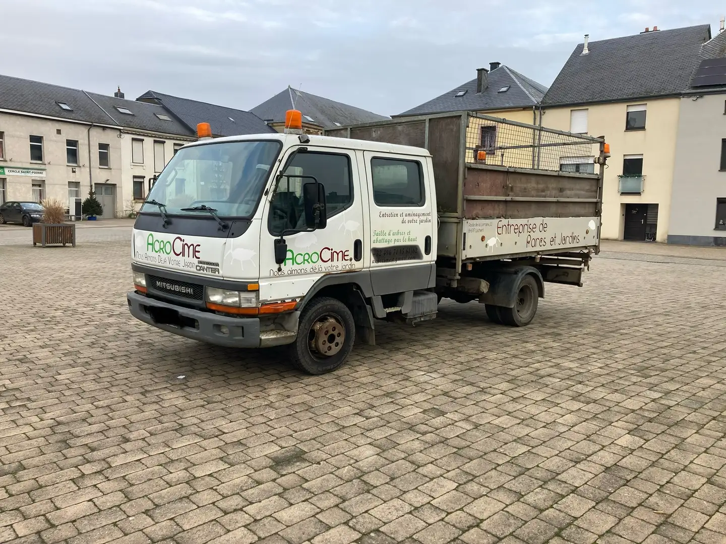 Mitsubishi Canter 3.0 Turbo Di-D FB 634 DC - 2