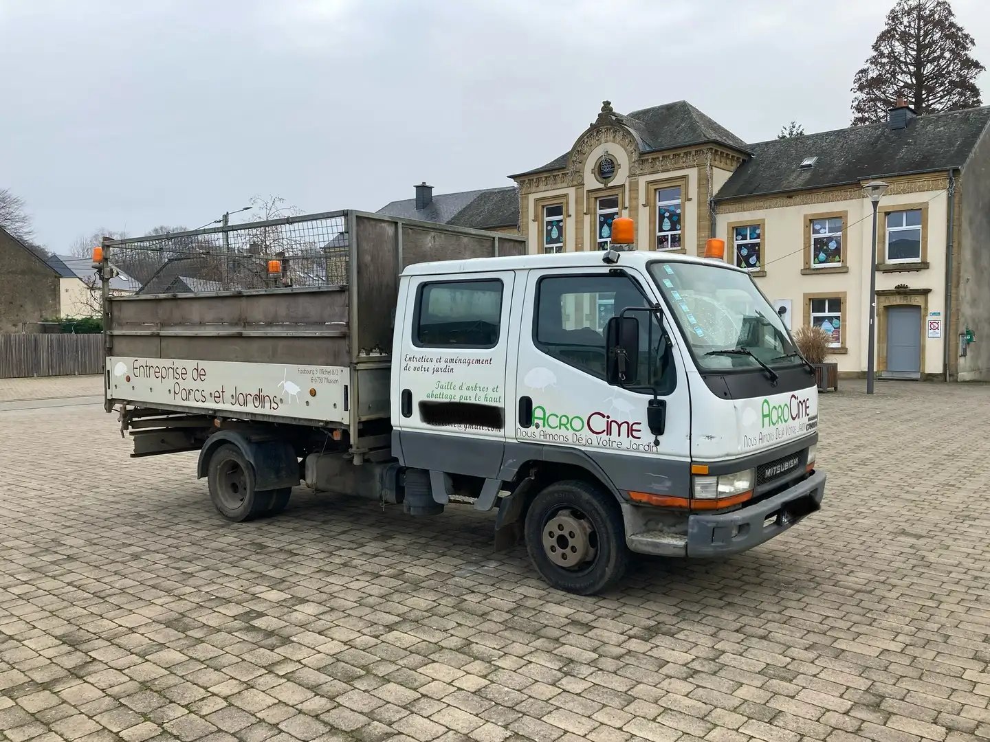 Mitsubishi Canter 3.0 Turbo Di-D FB 634 DC - 1