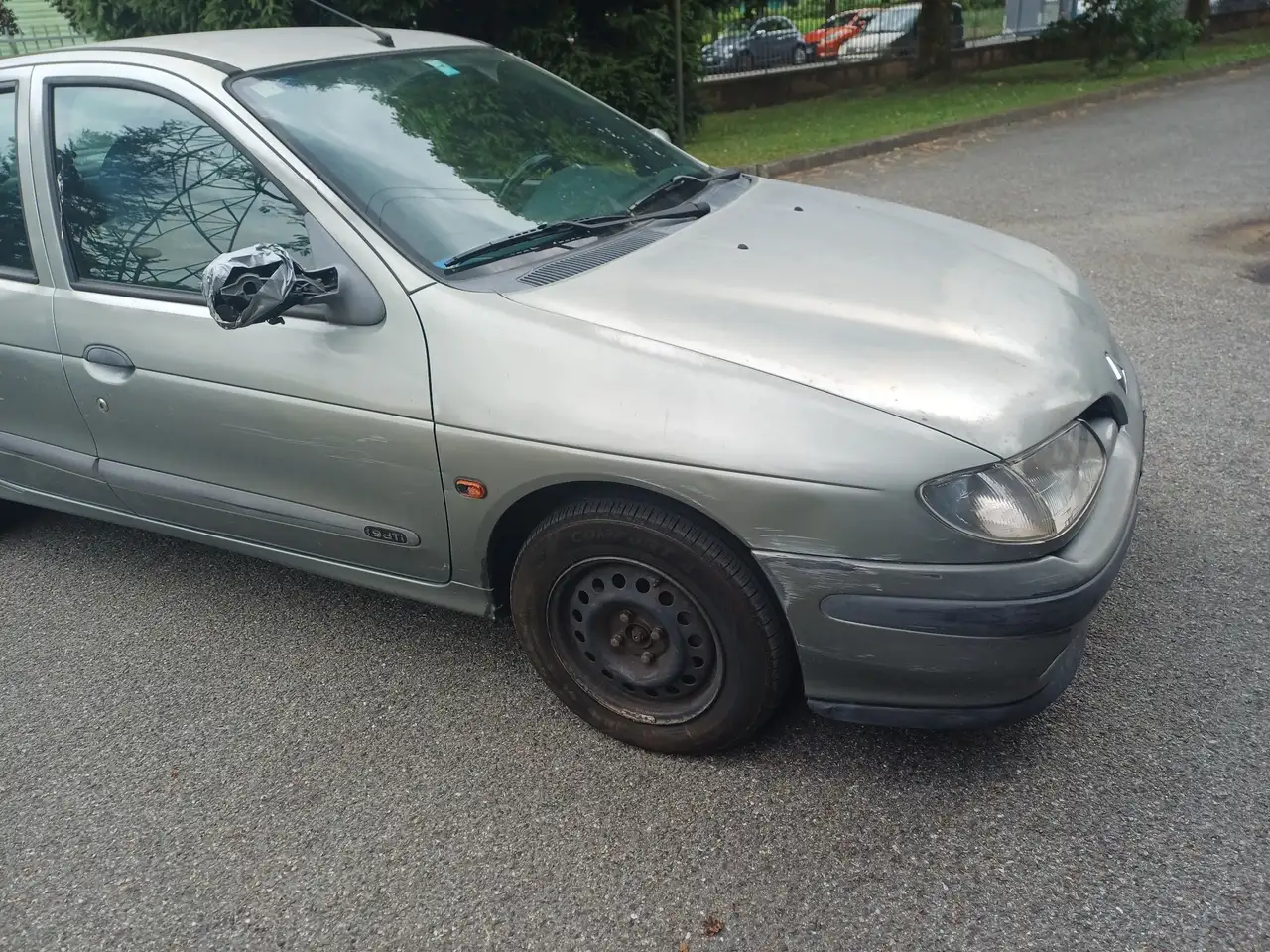 Renault Scenic 1.9 dti RT, foto 2