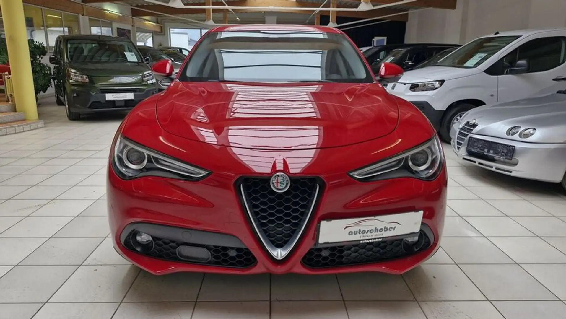 Alfa Romeo Stelvio Super Q4 Rot - 2