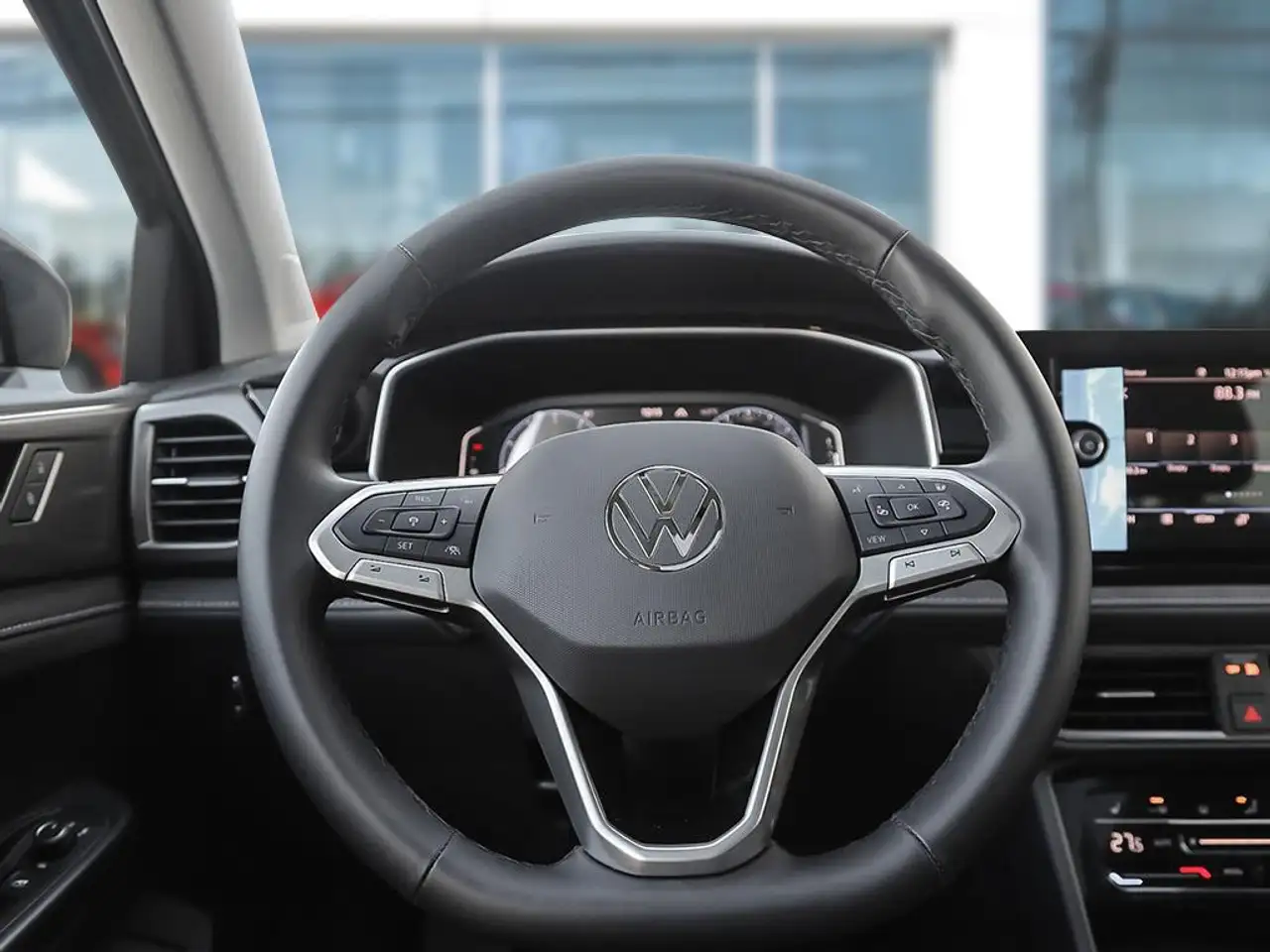 Volkswagen Taos снимка Volkswagen Taos