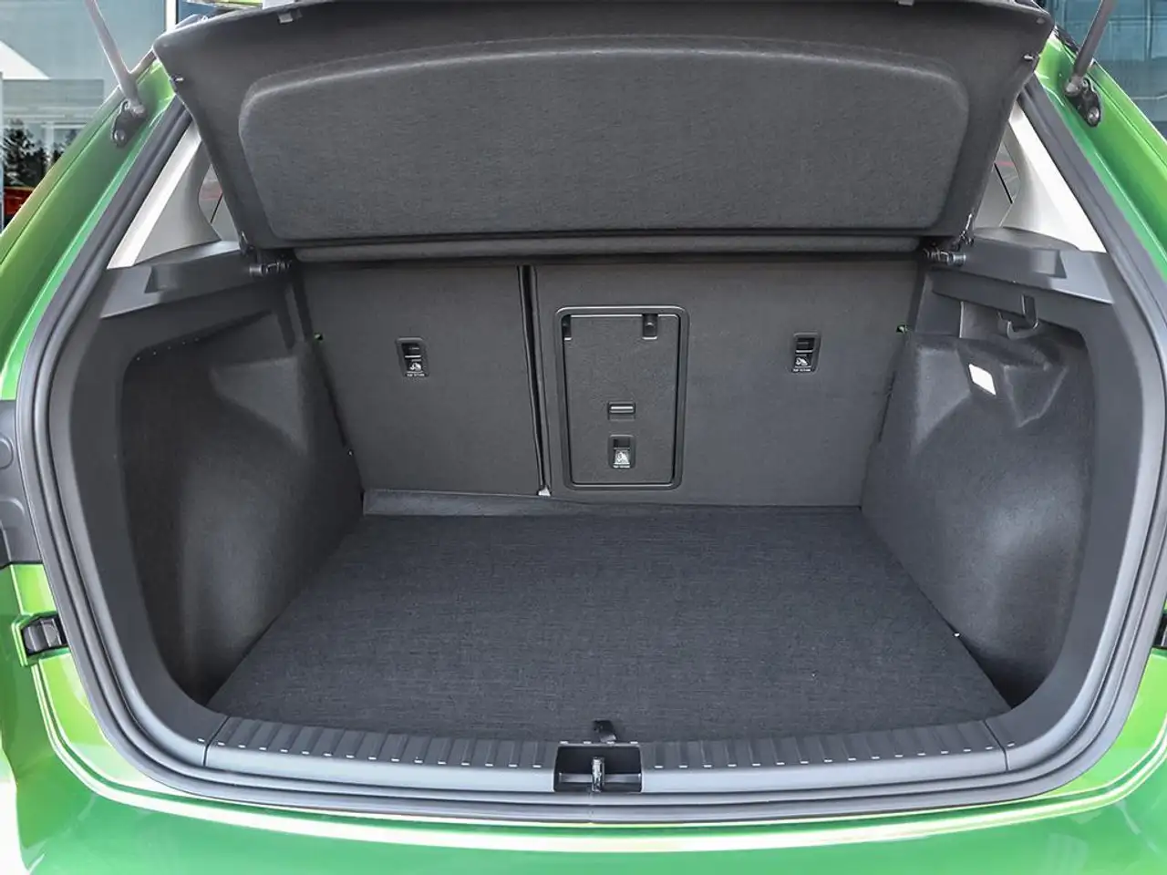 Volkswagen Taos снимка Volkswagen Taos