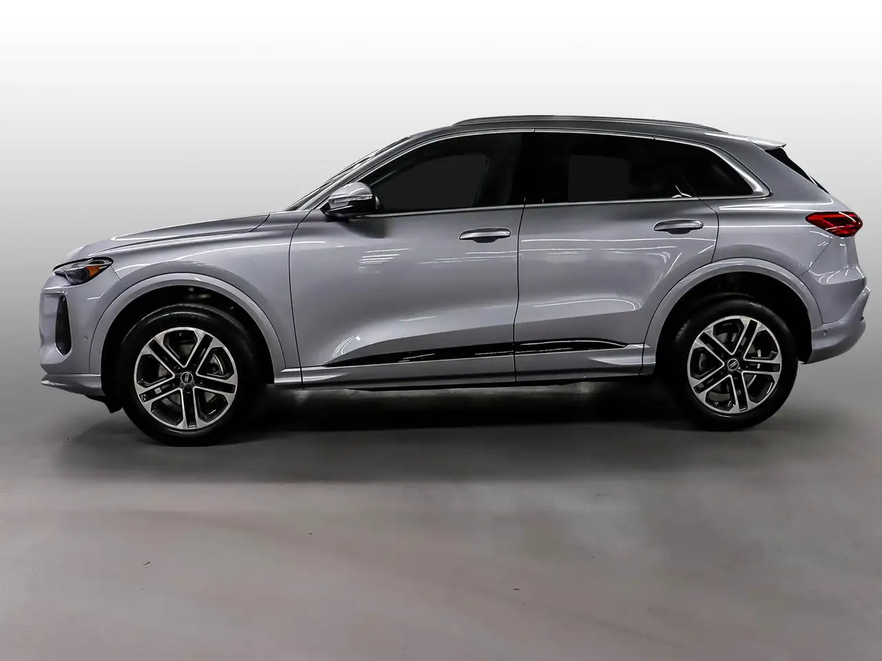 Audi Q5 снимка Audi Q5
