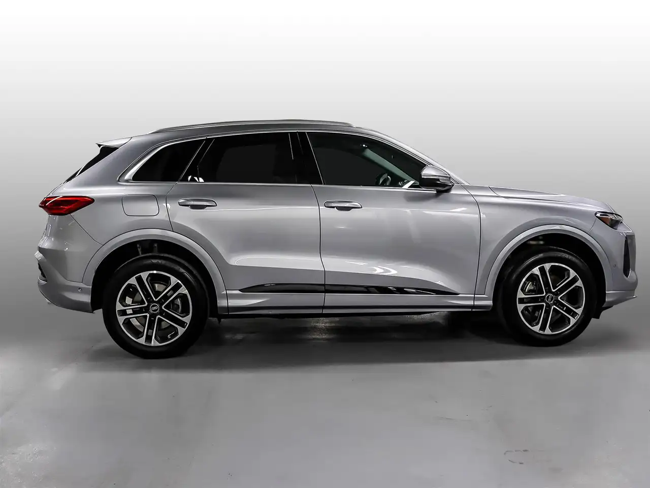Audi Q5 снимка Audi Q5